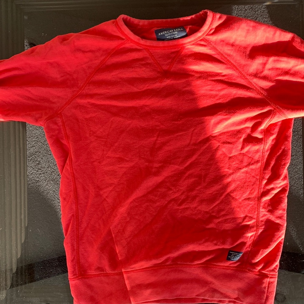 American Eagle long sleeve T